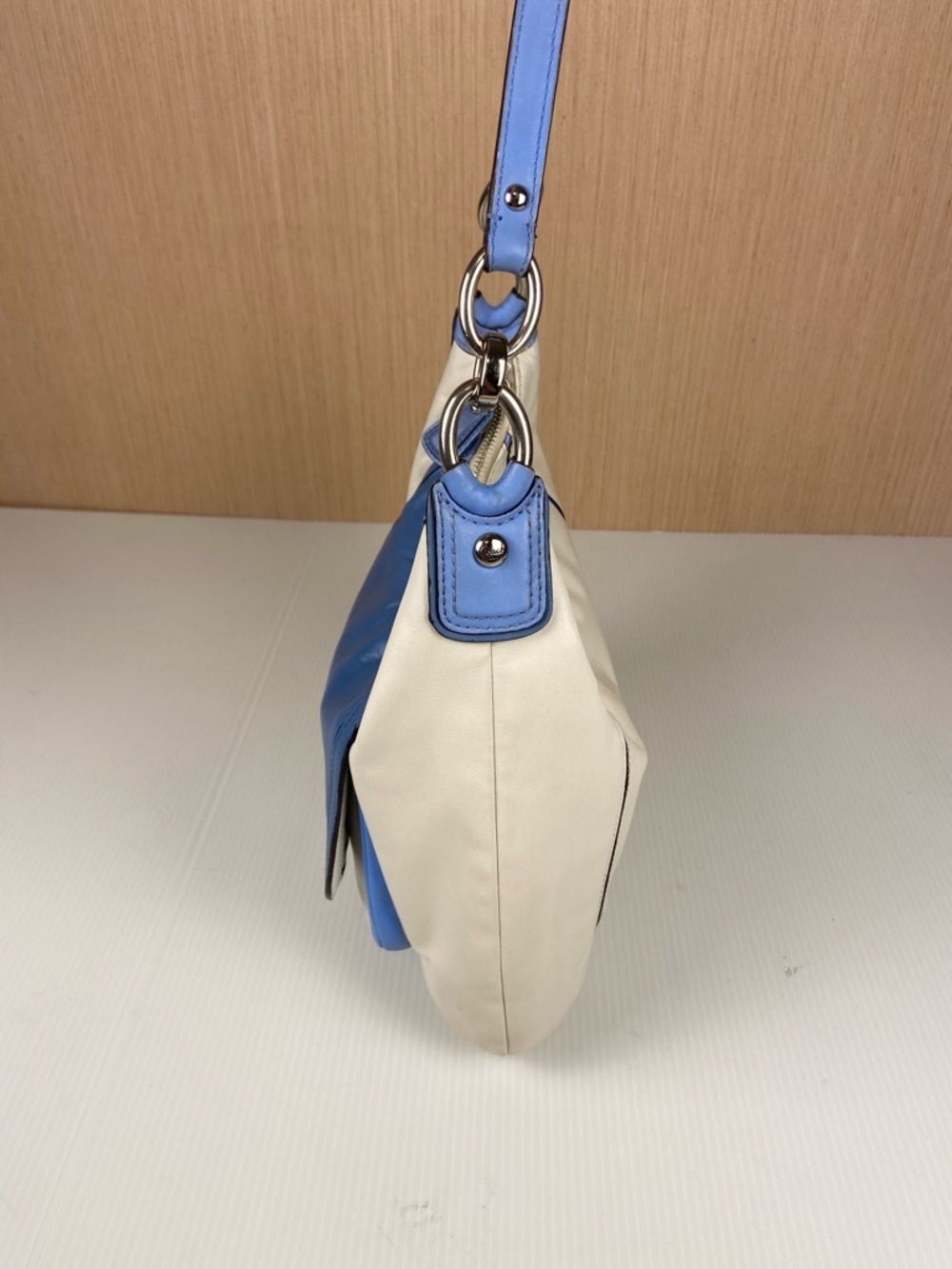 Coach Kristin Leather Flap Hobo Blue Ivory Colorblock Shoulder Bag F22509 Y2K - Picture 4 of 13